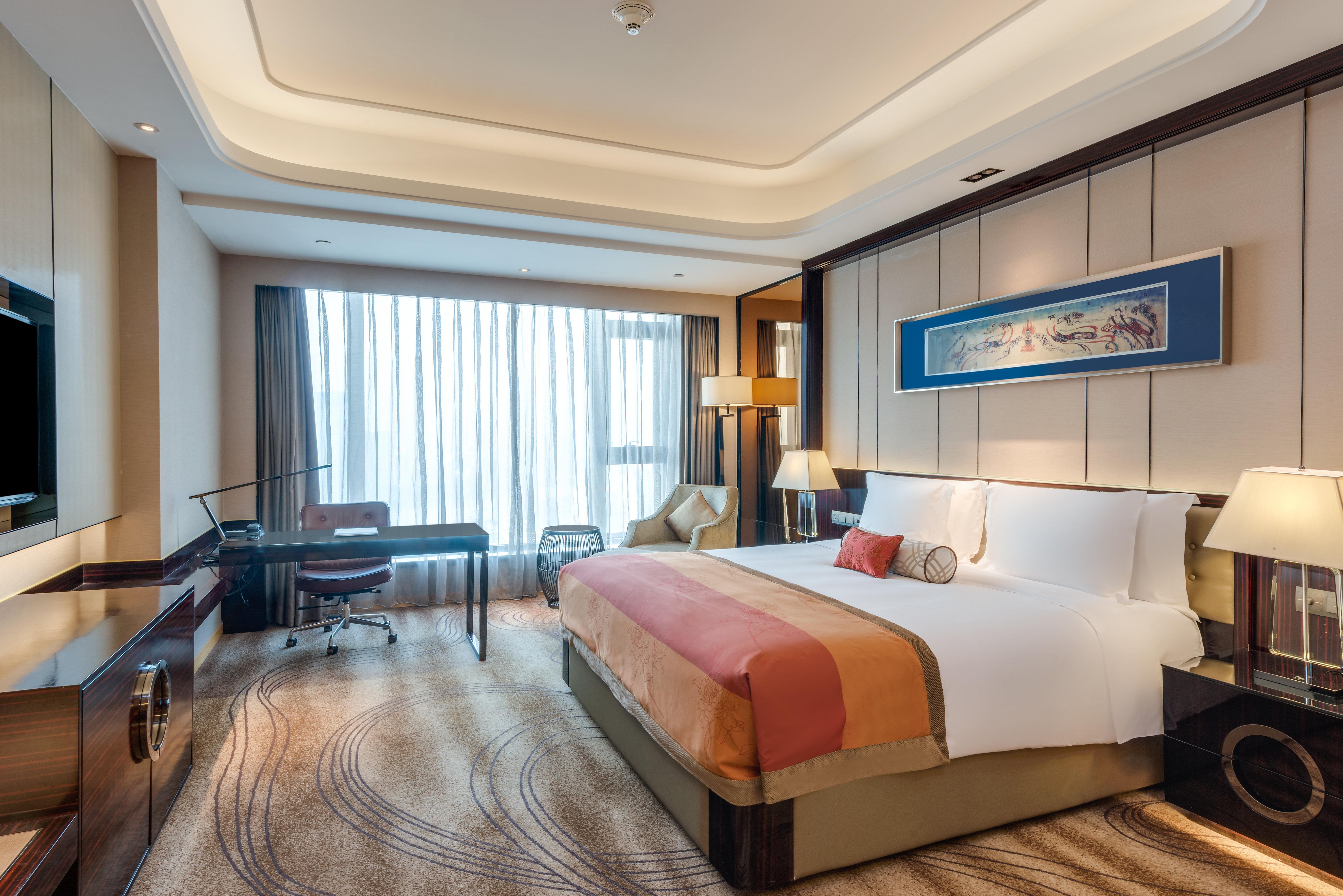 Crowne Plaza Hotel Lanzhou By Ihg Exterior photo