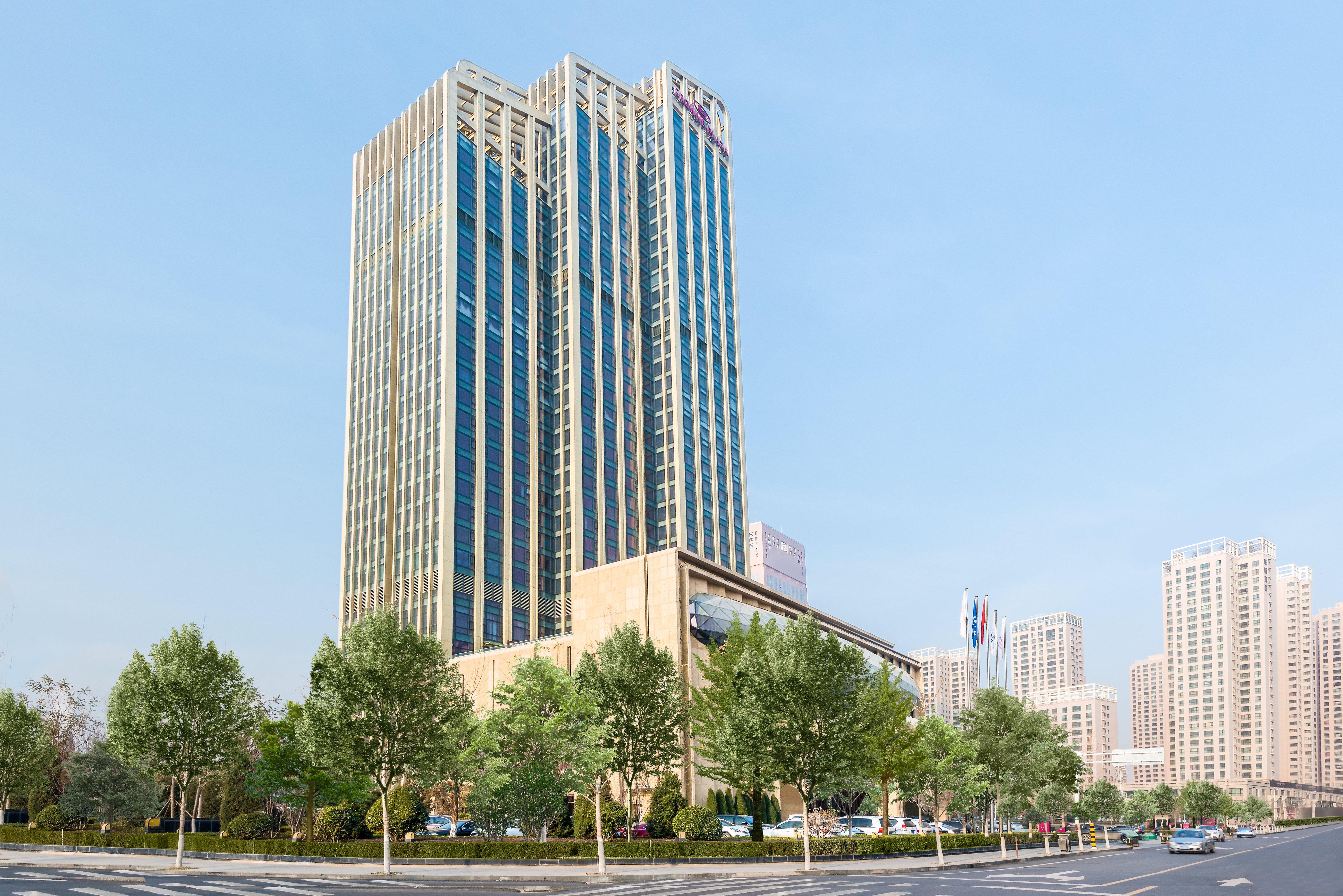 Crowne Plaza Hotel Lanzhou By Ihg Exterior photo